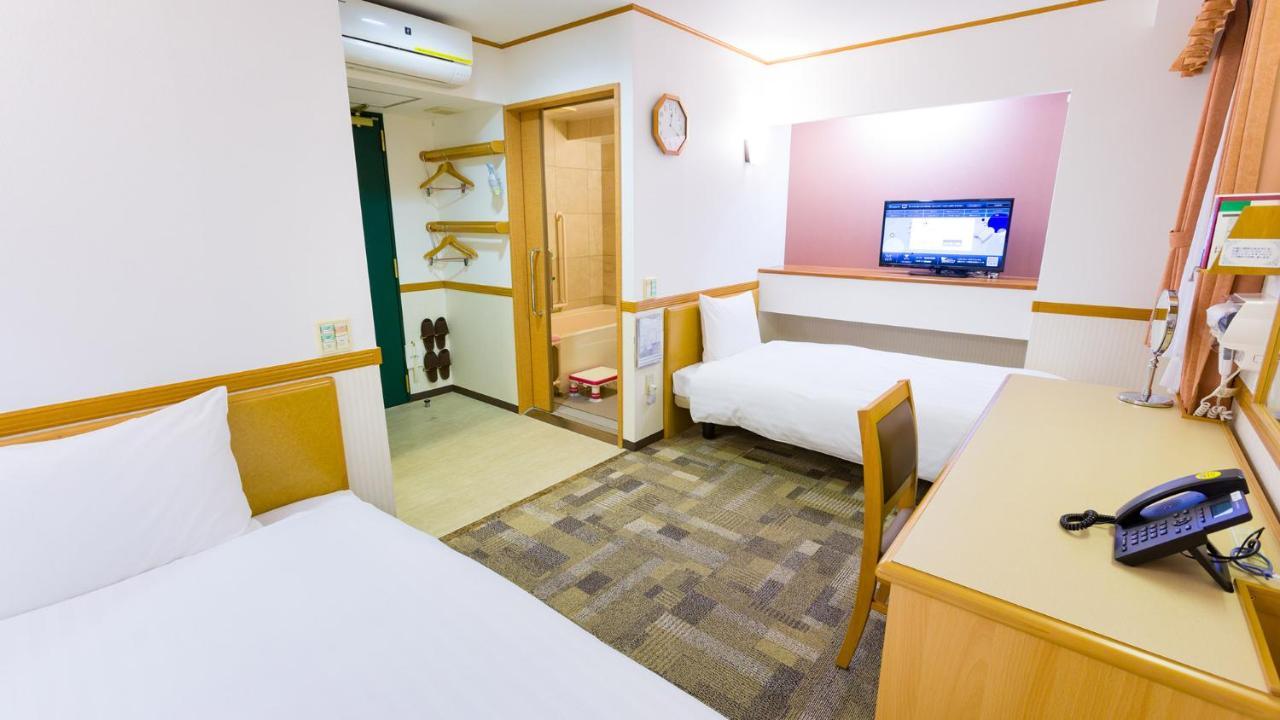 Toyoko Inn Kawasaki Ekimae Isago Quarto foto